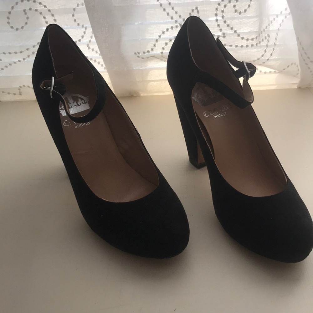 Black heels